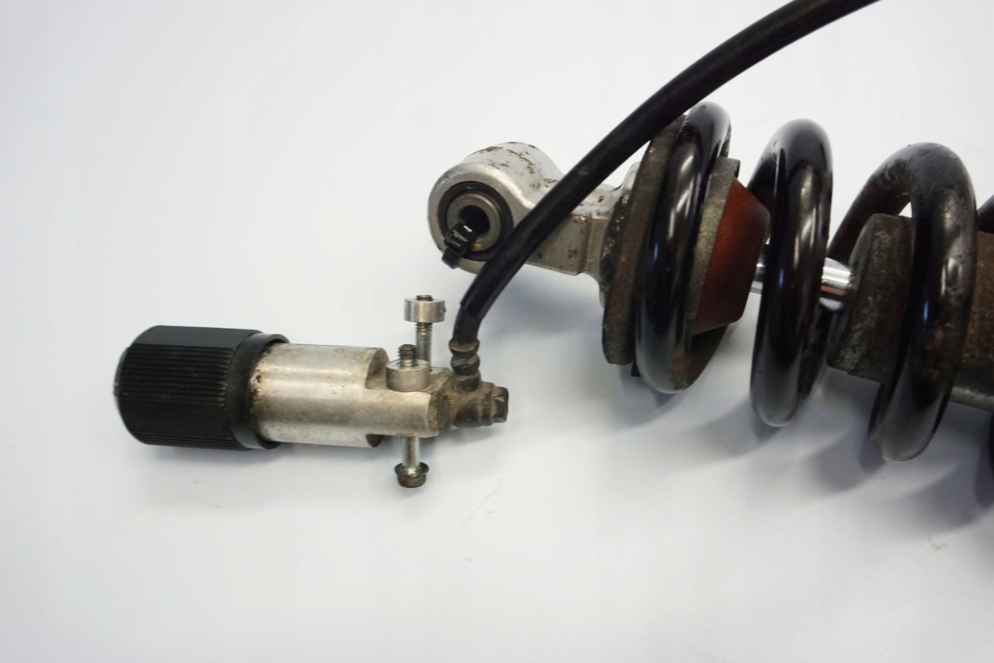 HONDA VFR 800 F 17-19 Stoßdämpfer Federbein shock absorber 4