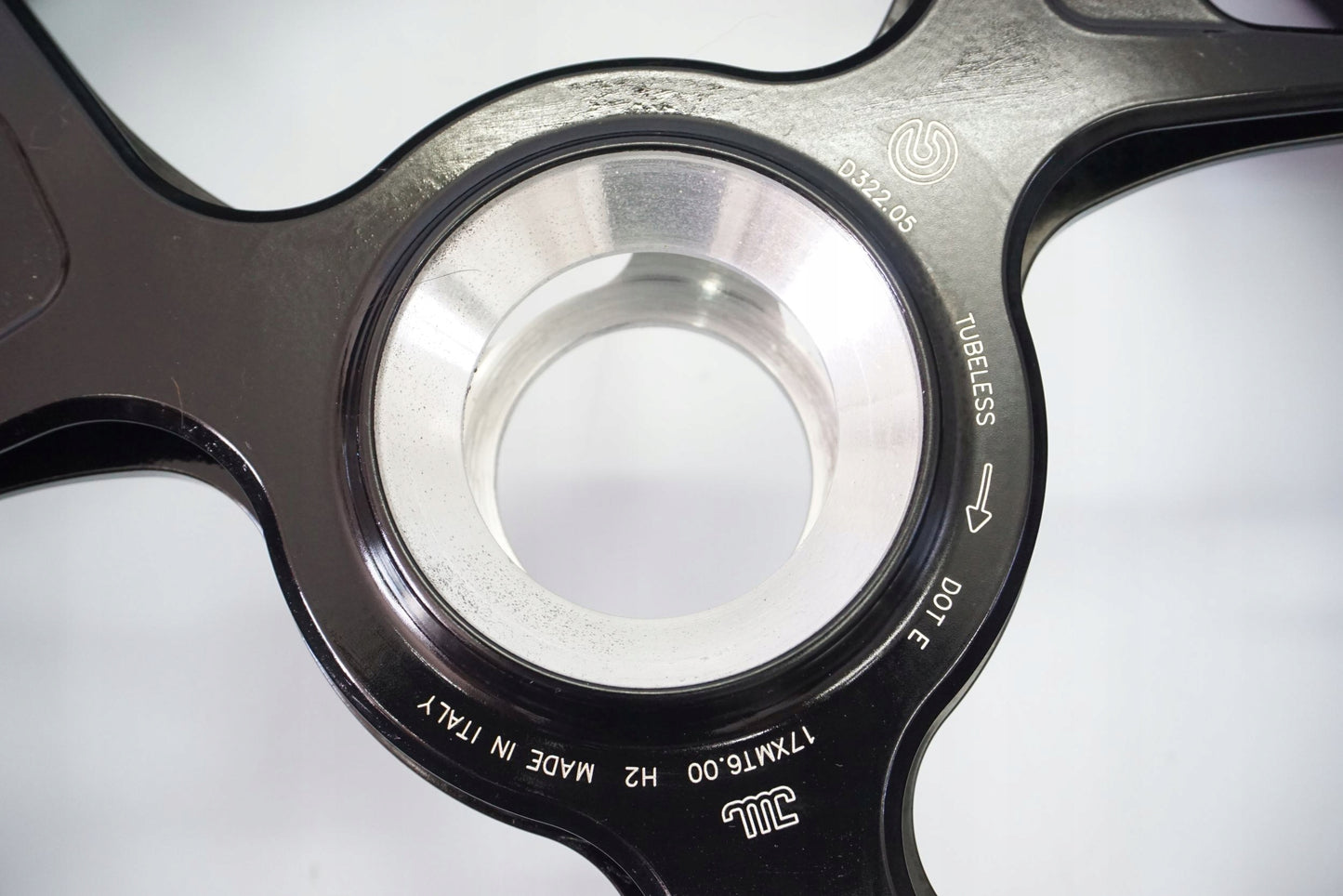 DUCATI PANIGALE 1100 V4 S 18- Felge hinten Wheel Hinterrad 3