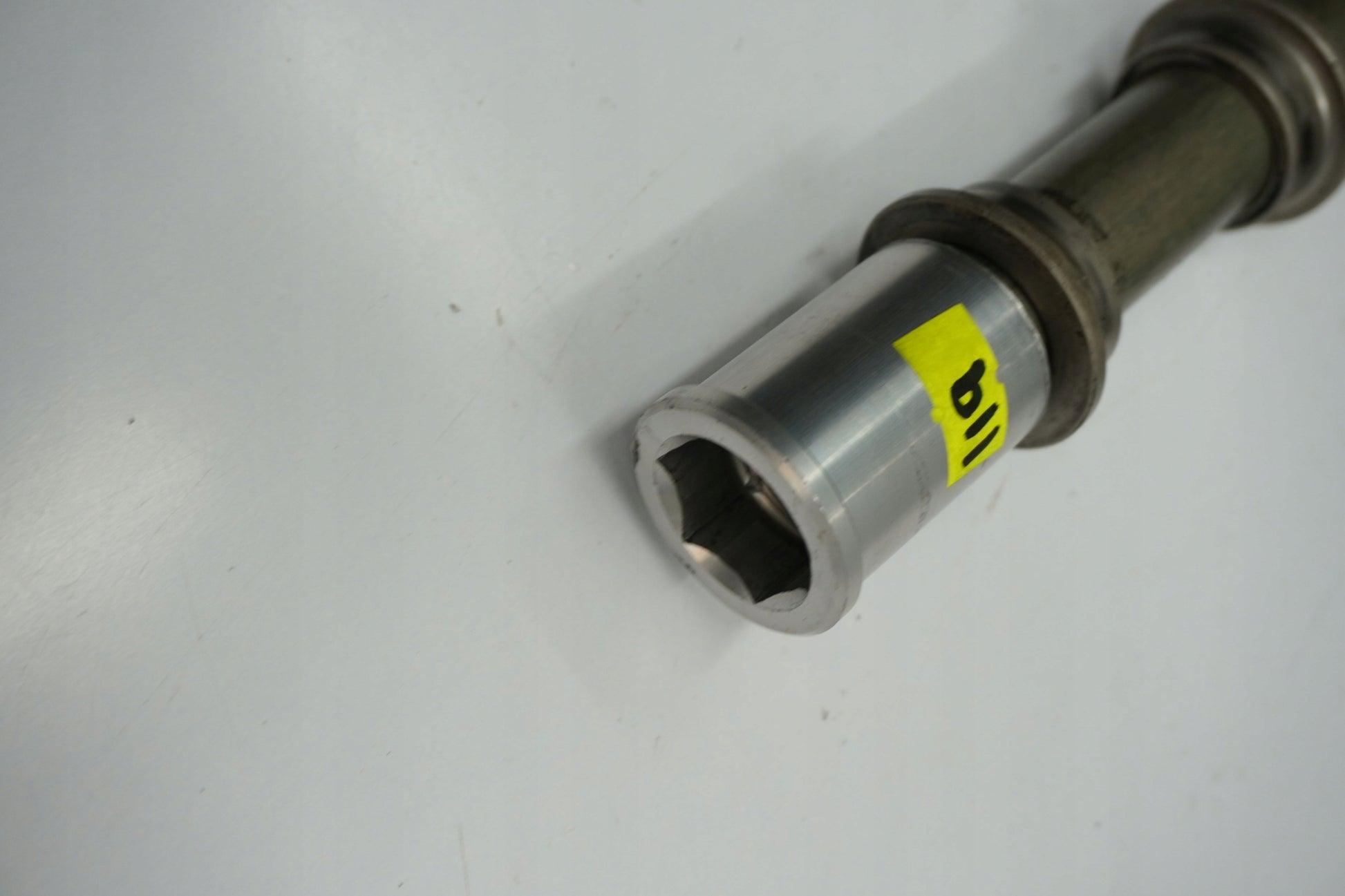 KAWASAKI ZZR-1400 16-20 Vorderachse Achse vorne Radachse front axle 4