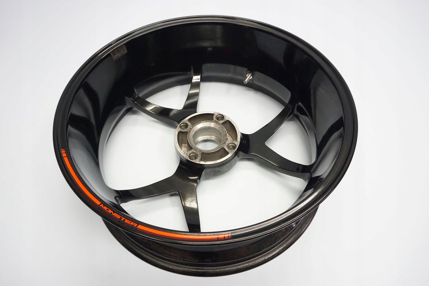 DUCATI MONSTER 1200 S 17- Felge hinten Wheel Hinterrad 4