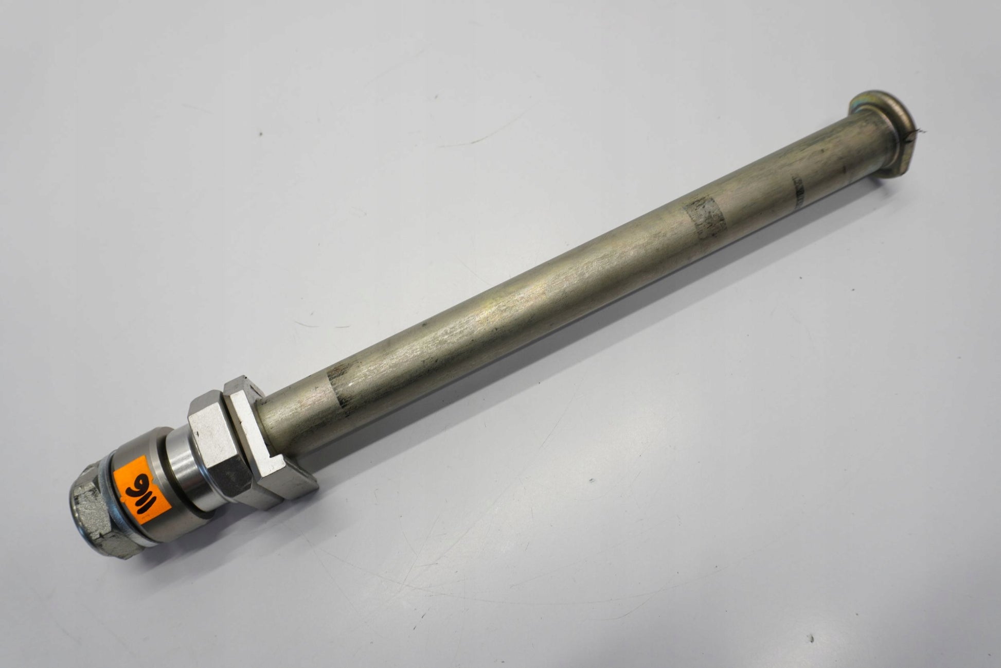 SUZUKI V-STROM 800 23- Hinterachse Achse hinten Radachse rear axle 4