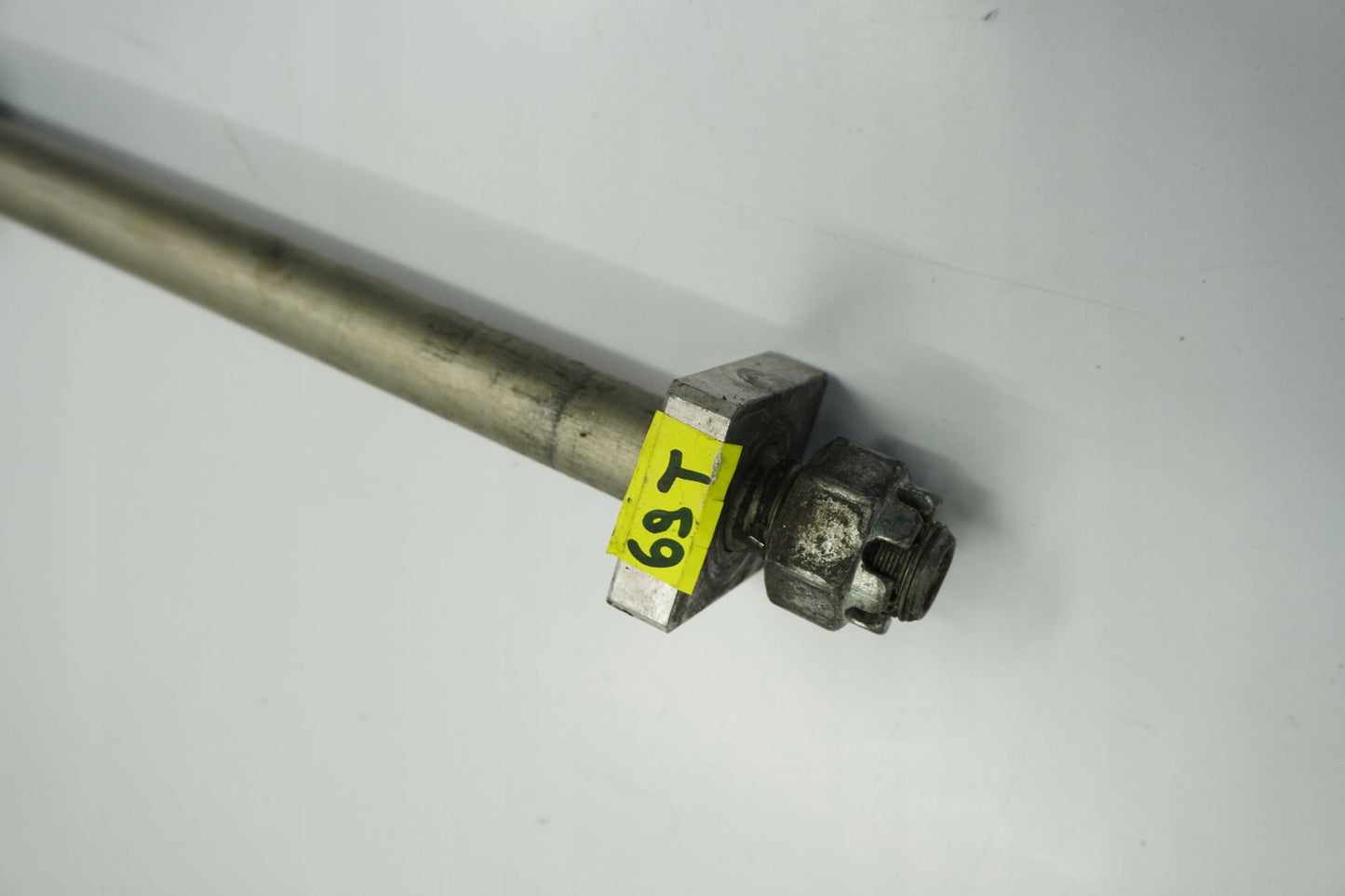 KAWASAKI Z-900 17-19 Hinterachse Achse hinten Radachse rear axle 6