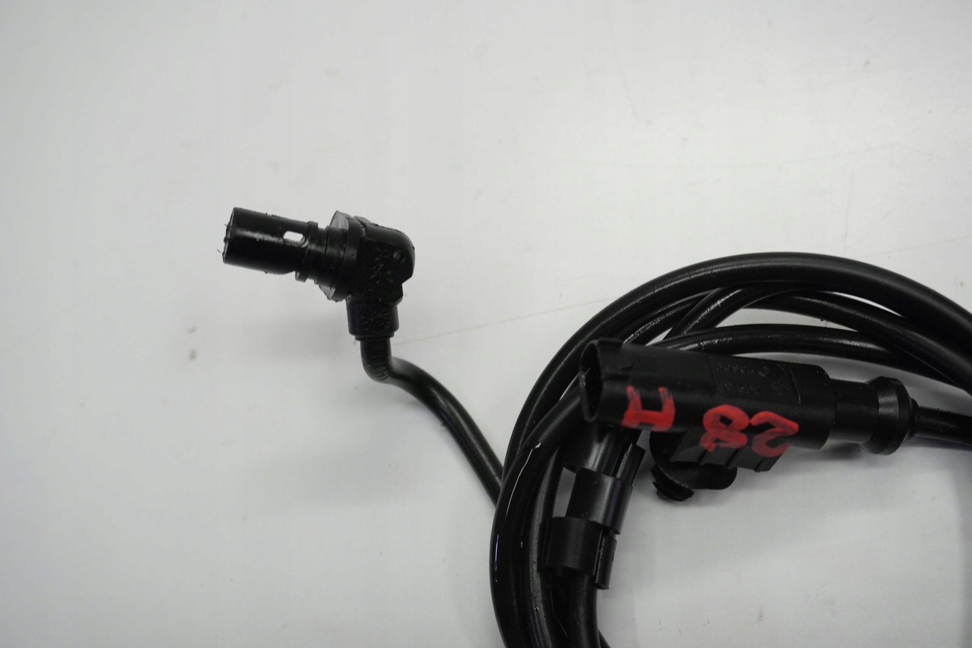 DUCATI MULTISTRADA 1200 ENDURO 16-18 ABS Sensor vorne 3