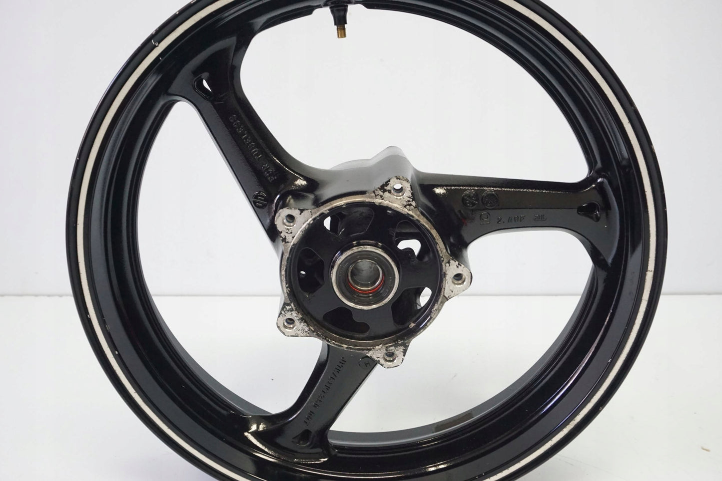 SUZUKI GSR 600 06-10 Felge vorne Wheel Vorderrad