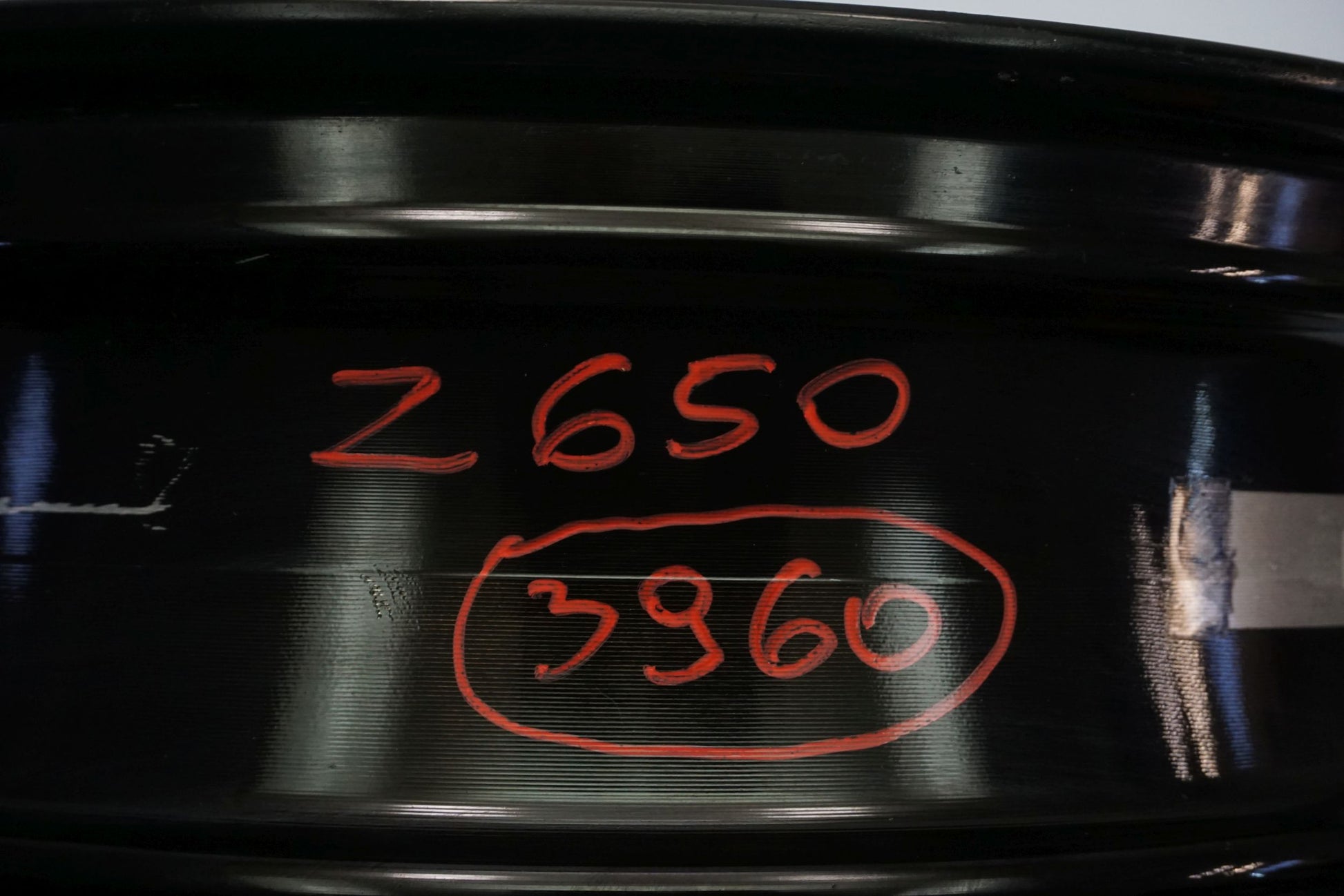 KAWASAKI Z 650 17-19 Felge hinten Wheel Hinterrad 6