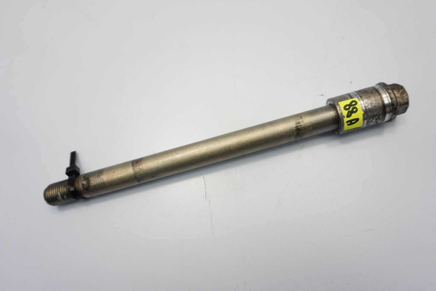 YAMAHA XSR-700 16-18 Vorderachse Achse vorne Radachse front axle 5