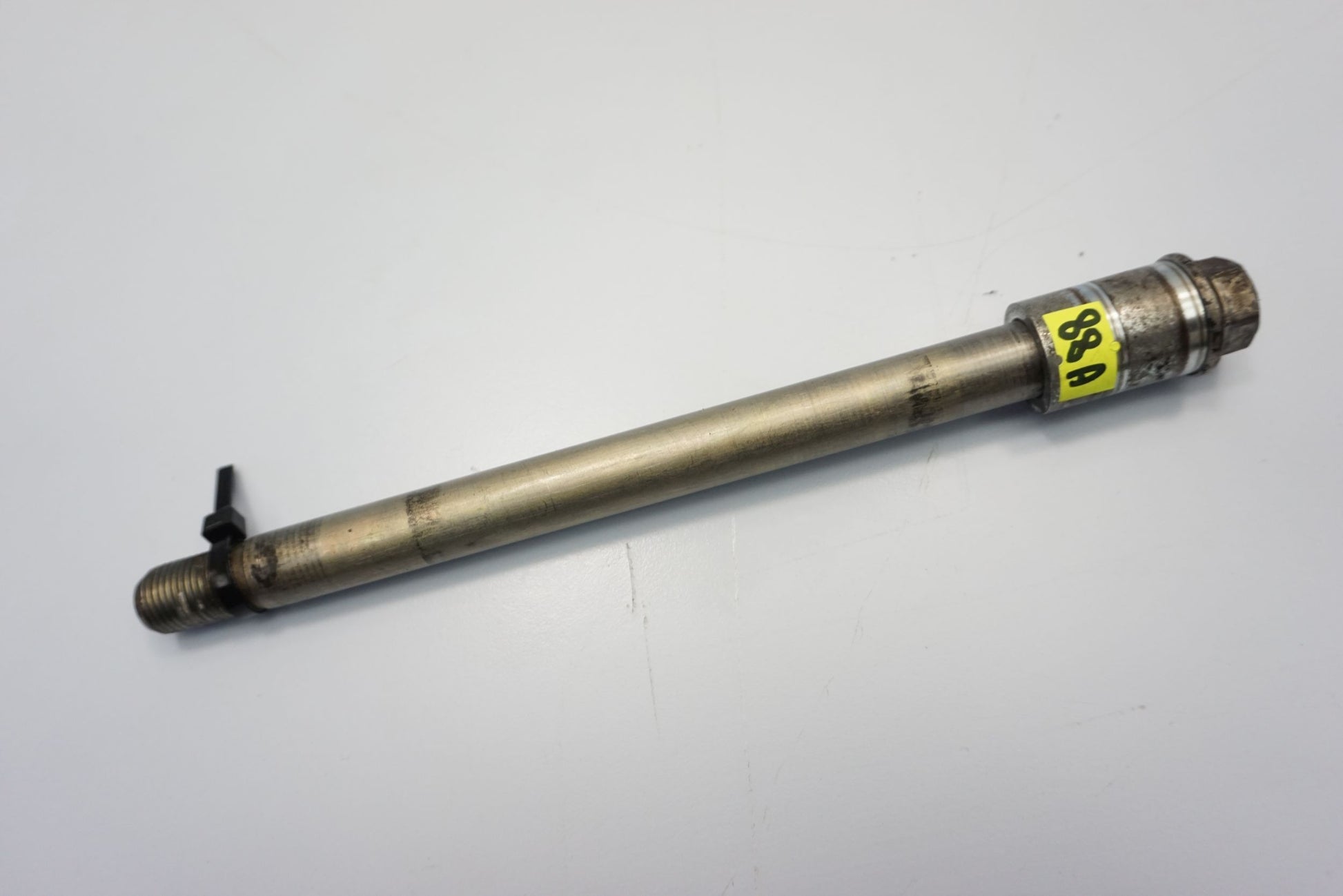 YAMAHA XSR-700 16-18 Vorderachse Achse vorne Radachse front axle 5
