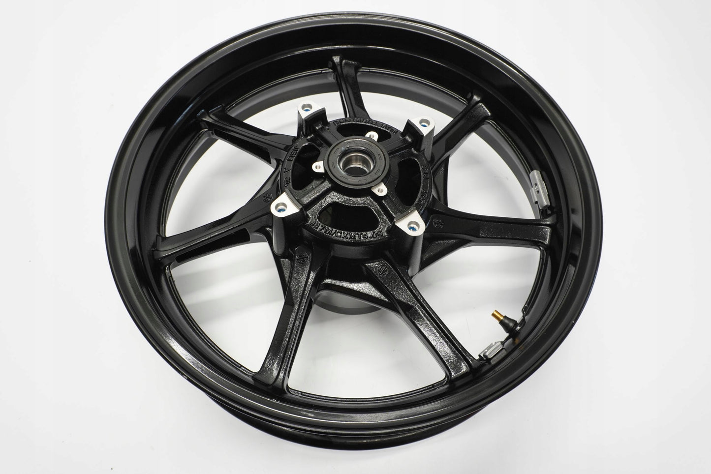 SUZUKI V-STROM 800 23- Felge hinten Wheel Hinterrad 10