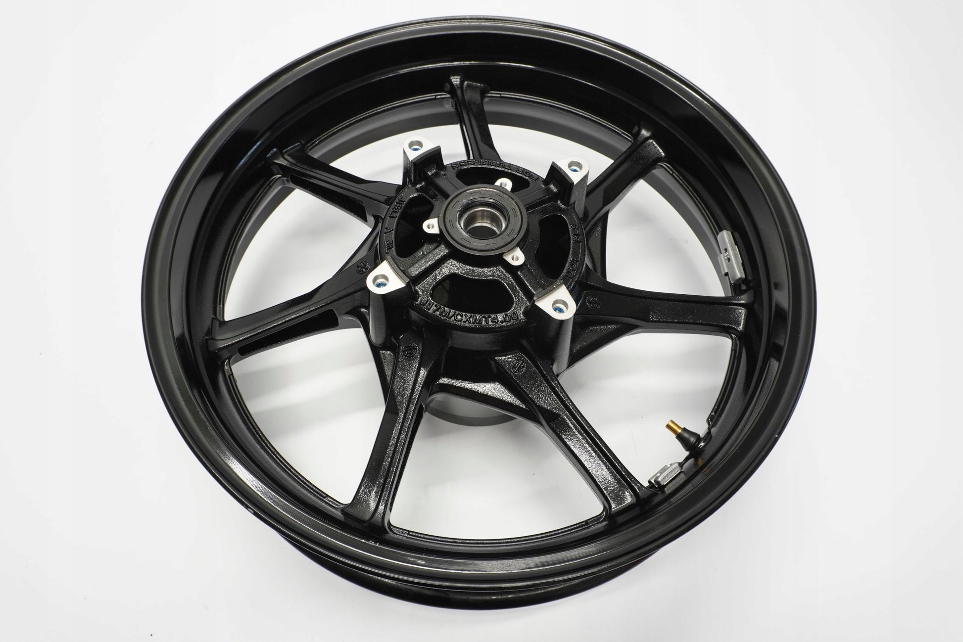 SUZUKI V-STROM 800 23- Felge hinten Wheel Hinterrad 10