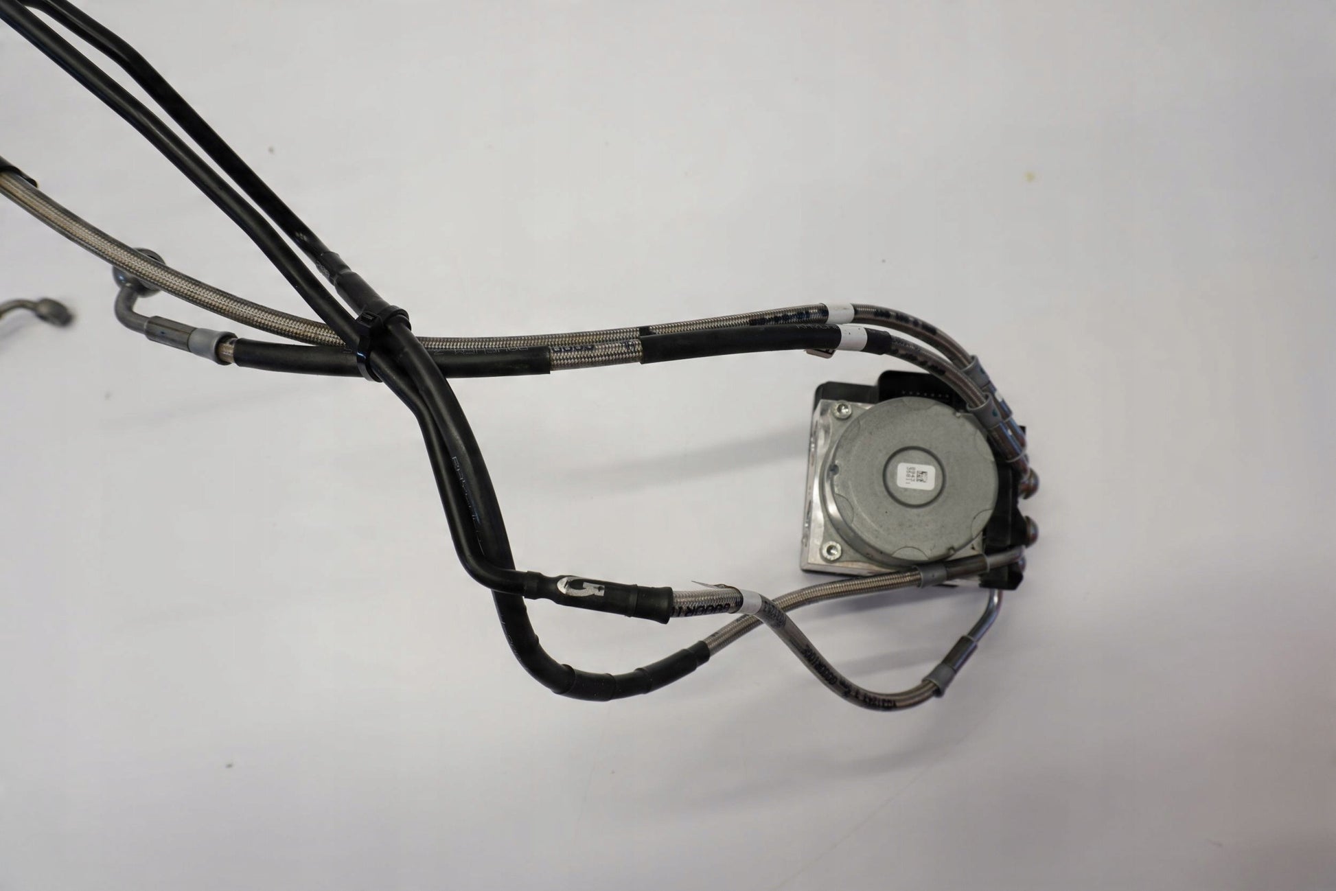 BMW S 1000 R K63 21-23 ABS Pumpe Druckmodulator 9