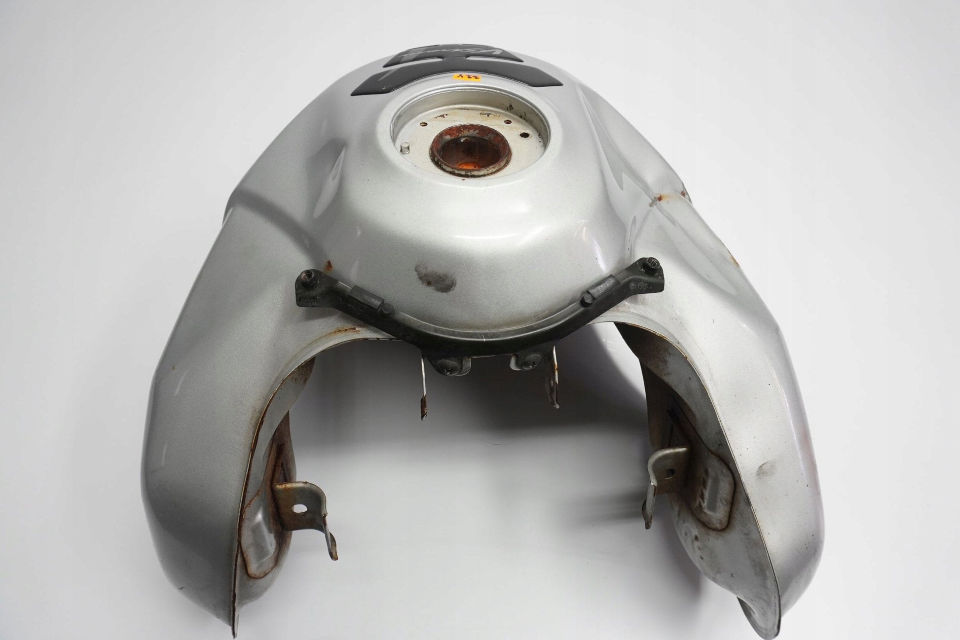 SUZUKI DL 650 V-STROM 04-11 Kraftstofftank Benzintank Fuel Tank 3