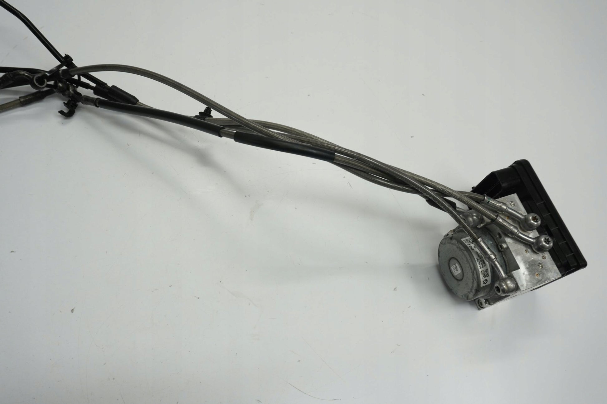 BMW S 1000 XR 14-19 ABS Pumpe Druckmodulator 7