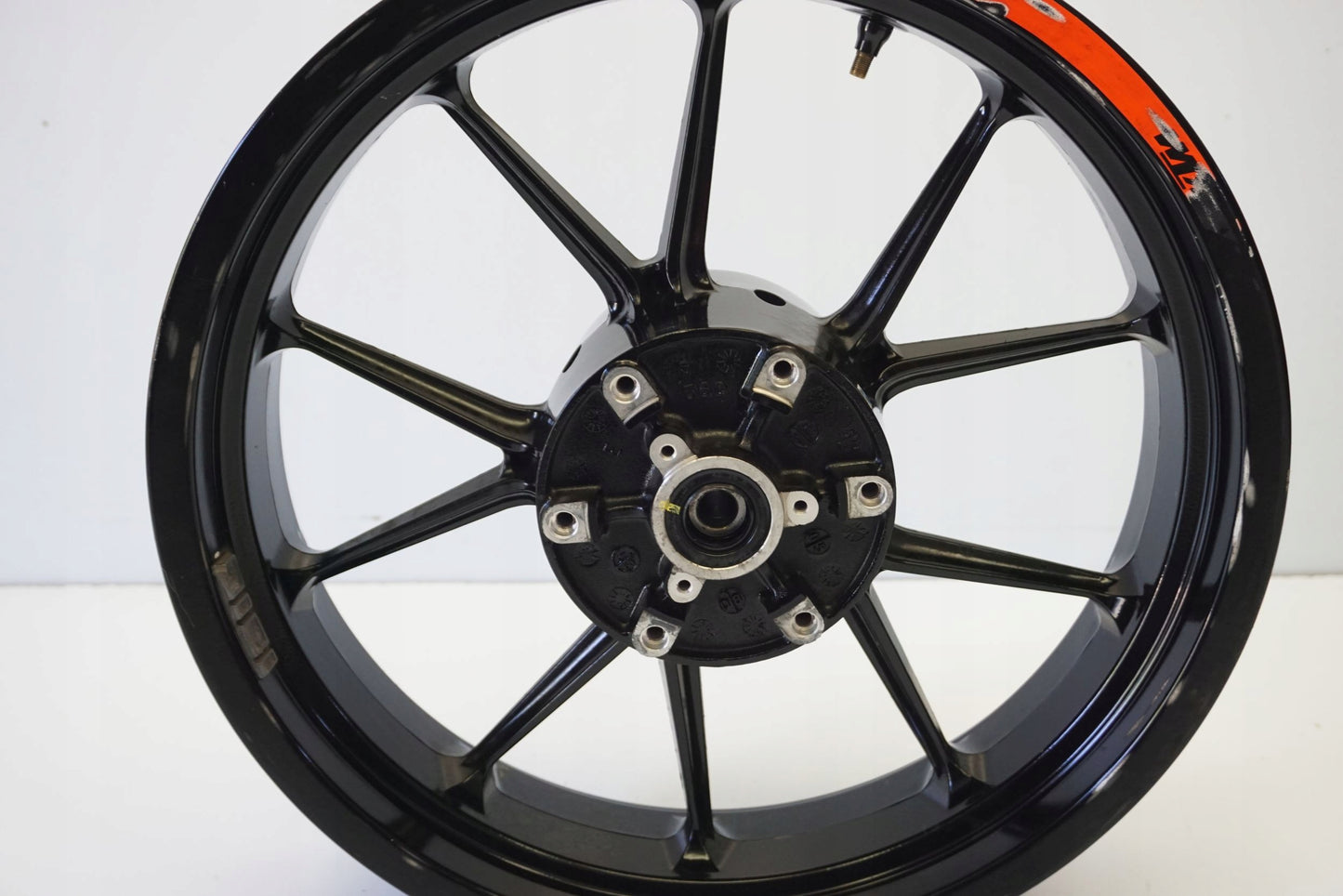 KTM 125 DUKE 17- Felge hinten Wheel Hinterrad 2