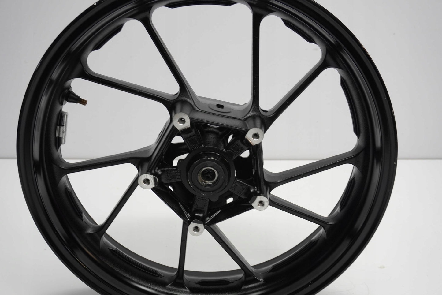 YAMAHA MT-09 13-16 Felge vorne Wheel Vorderrad 9