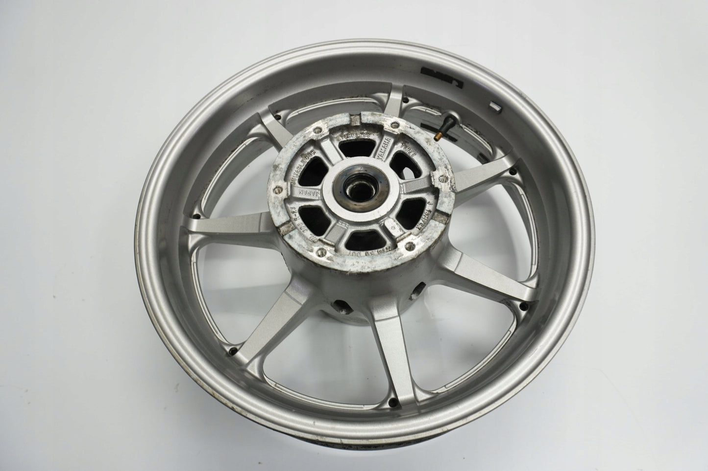 YAMAHA XVS 1300 A MIDNIGHT STAR 07-15 Felge hinten Wheel Hinterrad 3