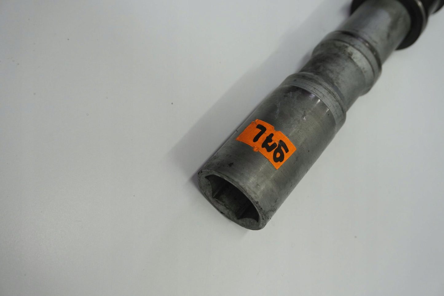 BMW F 800 R 09-14 Vorderachse Achse vorne Radachse front axle 4