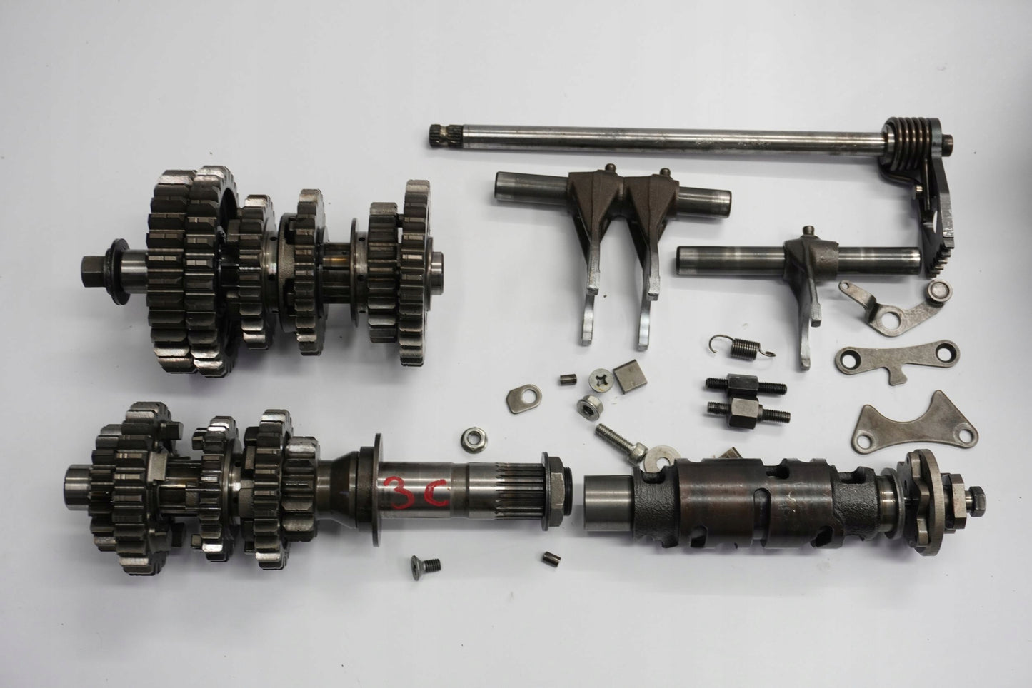 SUZUKI INTRUDER 800 05- Getriebe Gearbox 8