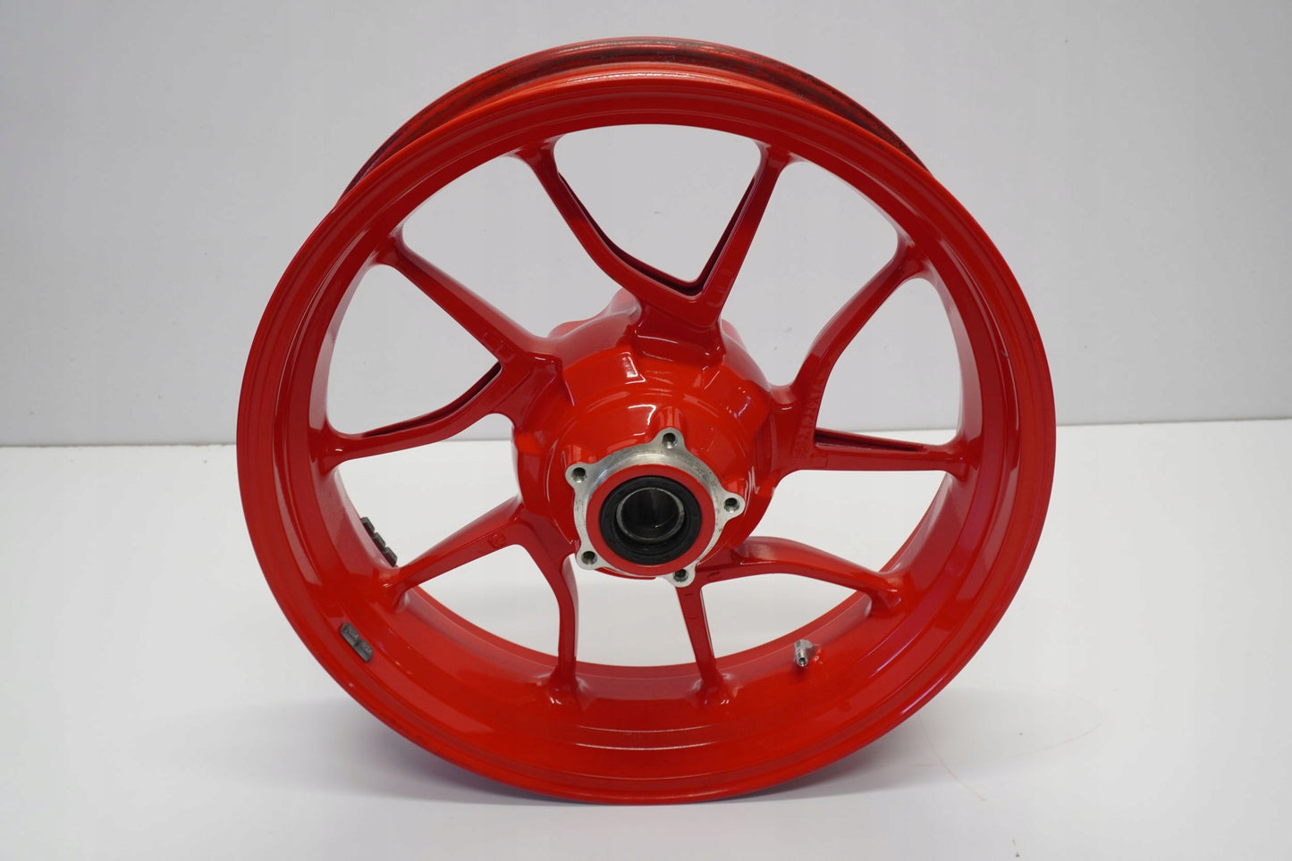 DUCATI MULTISTRADA V2 S 22- Felge hinten Wheel Hinterrad 3