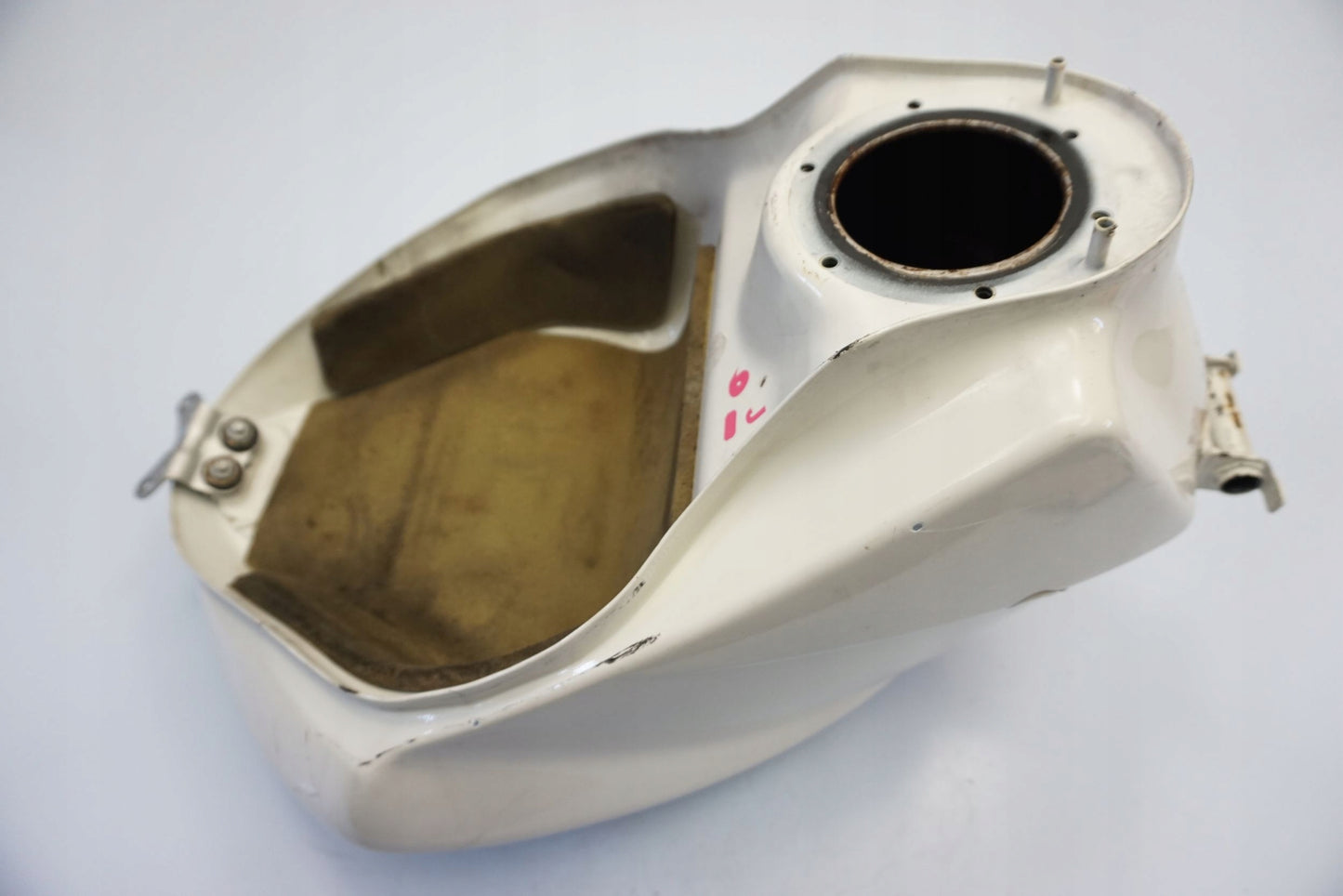 TRIUMPH STREET TRIPLE 675 07-12 Kraftstofftank Benzintank Fuel Tank