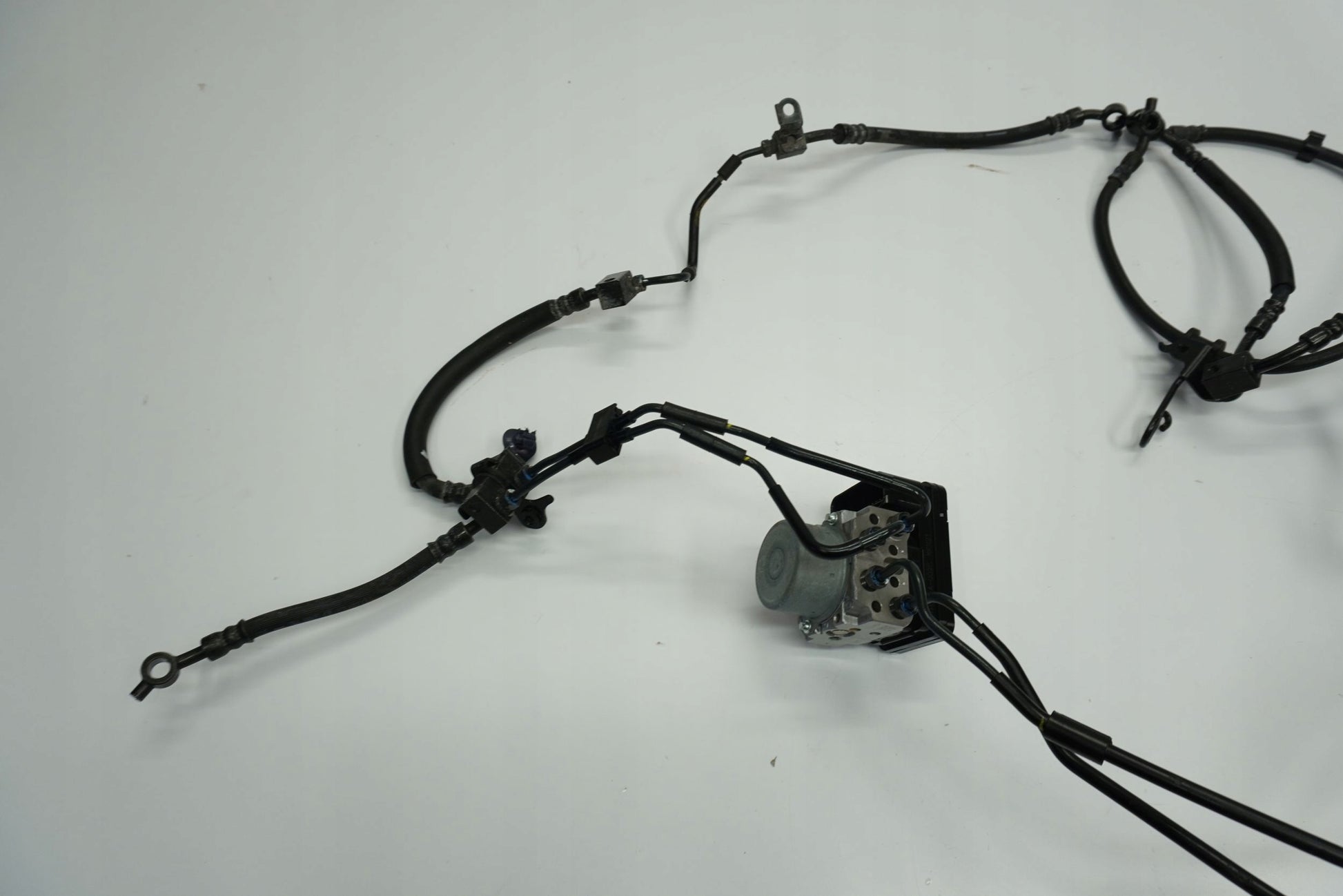 HONDA CB 650 R 19-23 ABS Pumpe Druckmodulator 2