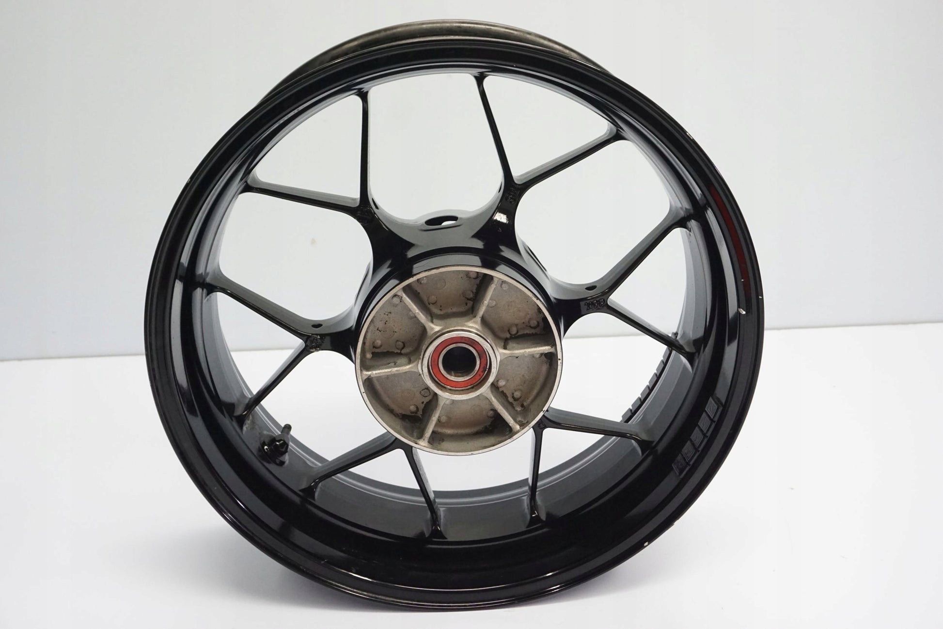 HONDA CBR 1000RR SC59 12-16 Felge hinten Wheel Hinterrad 8