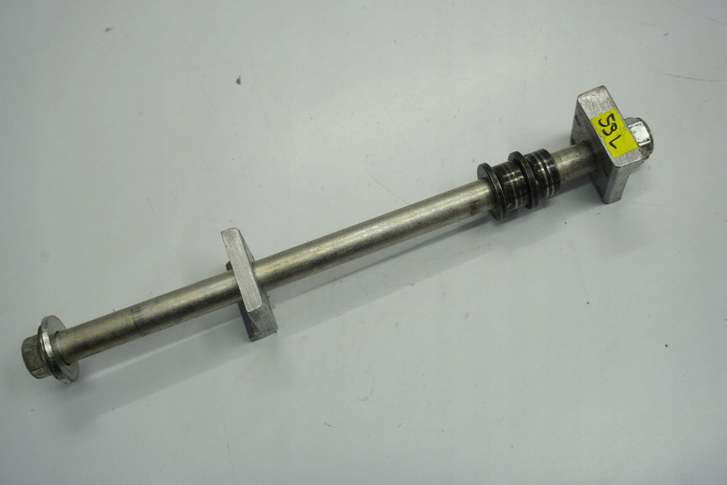 YAMAHA MT 125 20- Hinterachse Achse hinten Radachse rear axle 6