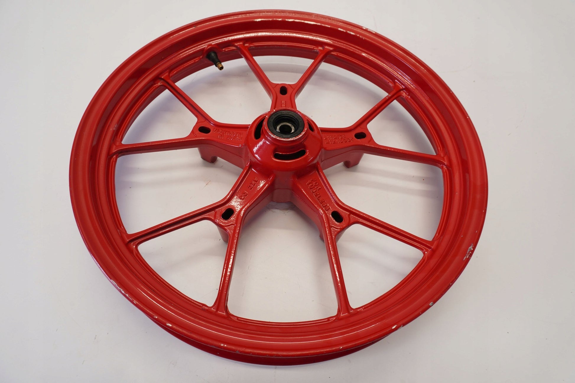 SUZUKI GSX-R 125 18- Felge vorne Wheel Vorderrad 6