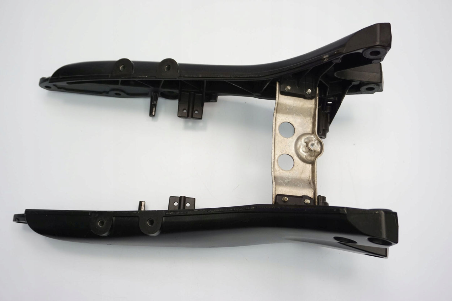 SUZUKI GSX-R 600 750 K6-K7 Heckrahmen Rahmen hinten rear frame