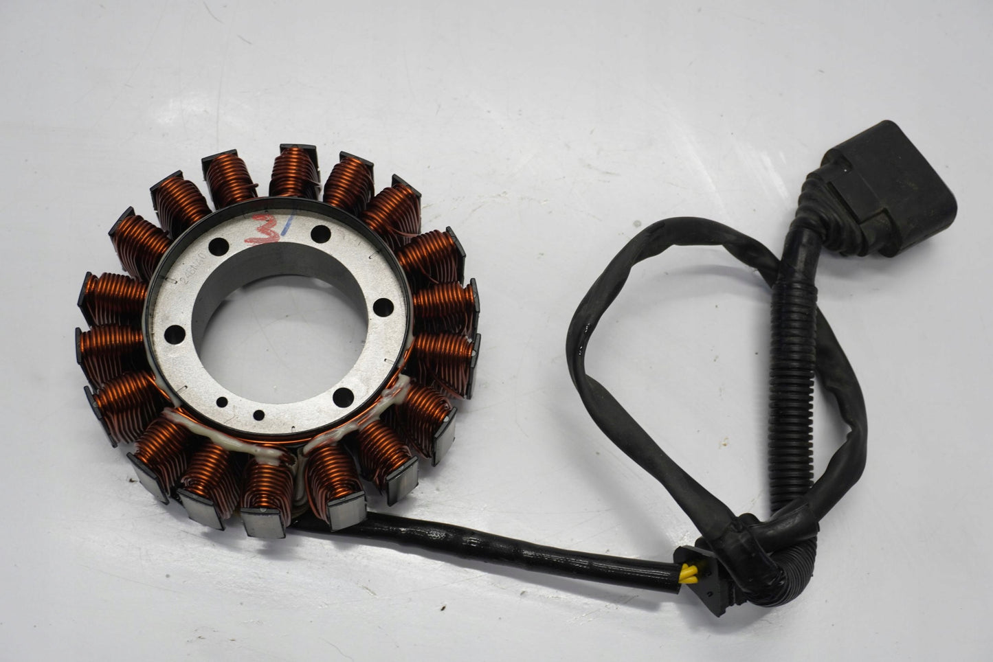 HONDA CB 750 HORNET 23- Lichtmaschine Stator Generator Lima Alternator 4
