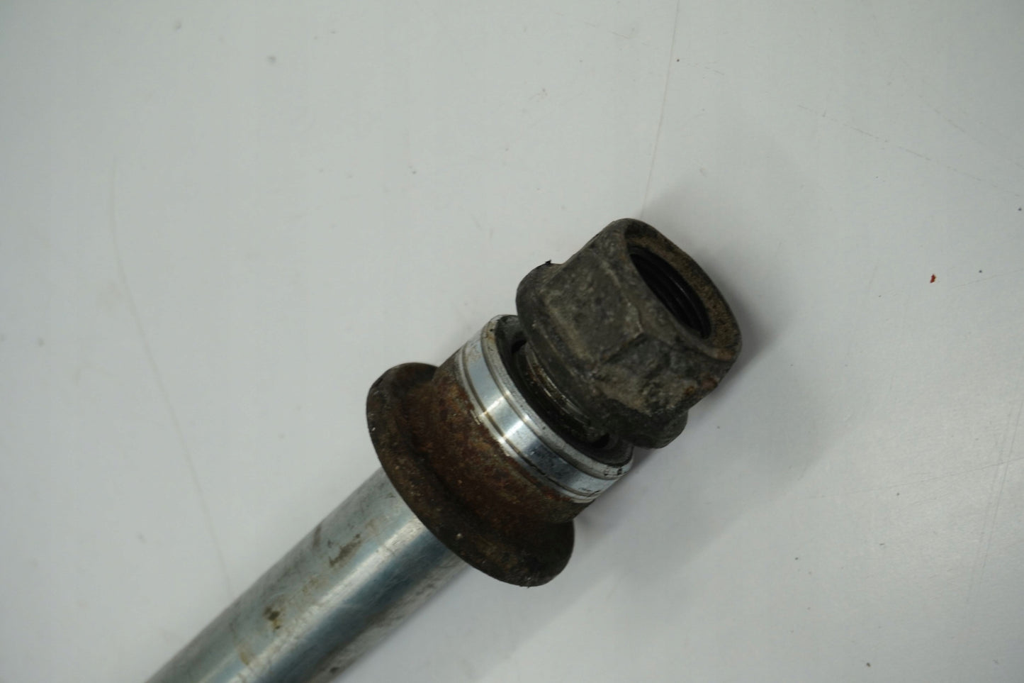 HONDA GL 1500 GOLDWING 82-01 Hinterachse Achse hinten Radachse rear axle 4