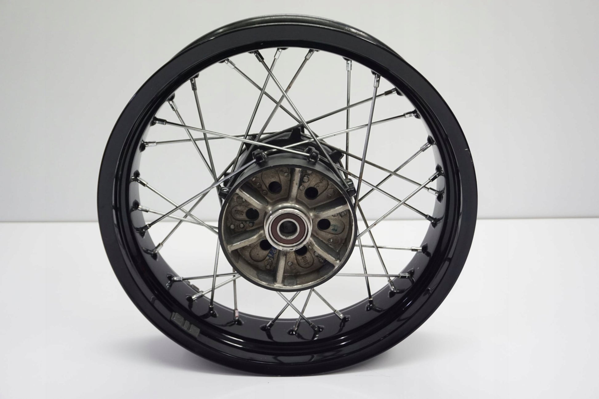 TRIUMPH TIGER 800 XC 10-14 Felge hinten Wheel Hinterrad 3