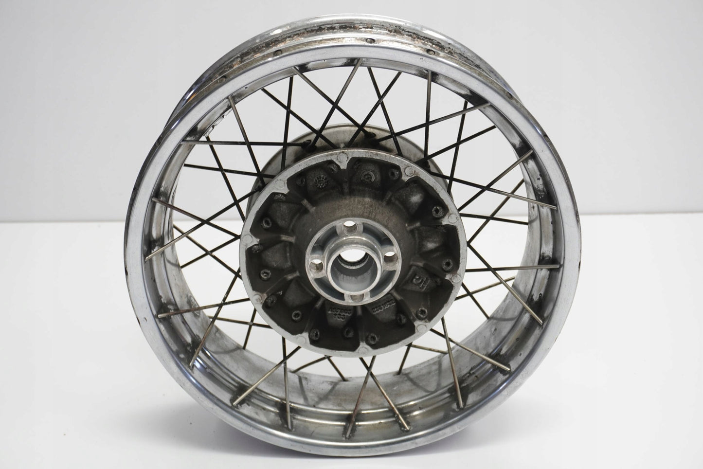 BMW R 1200 C 97-04 Felge hinten Wheel Hinterrad 8