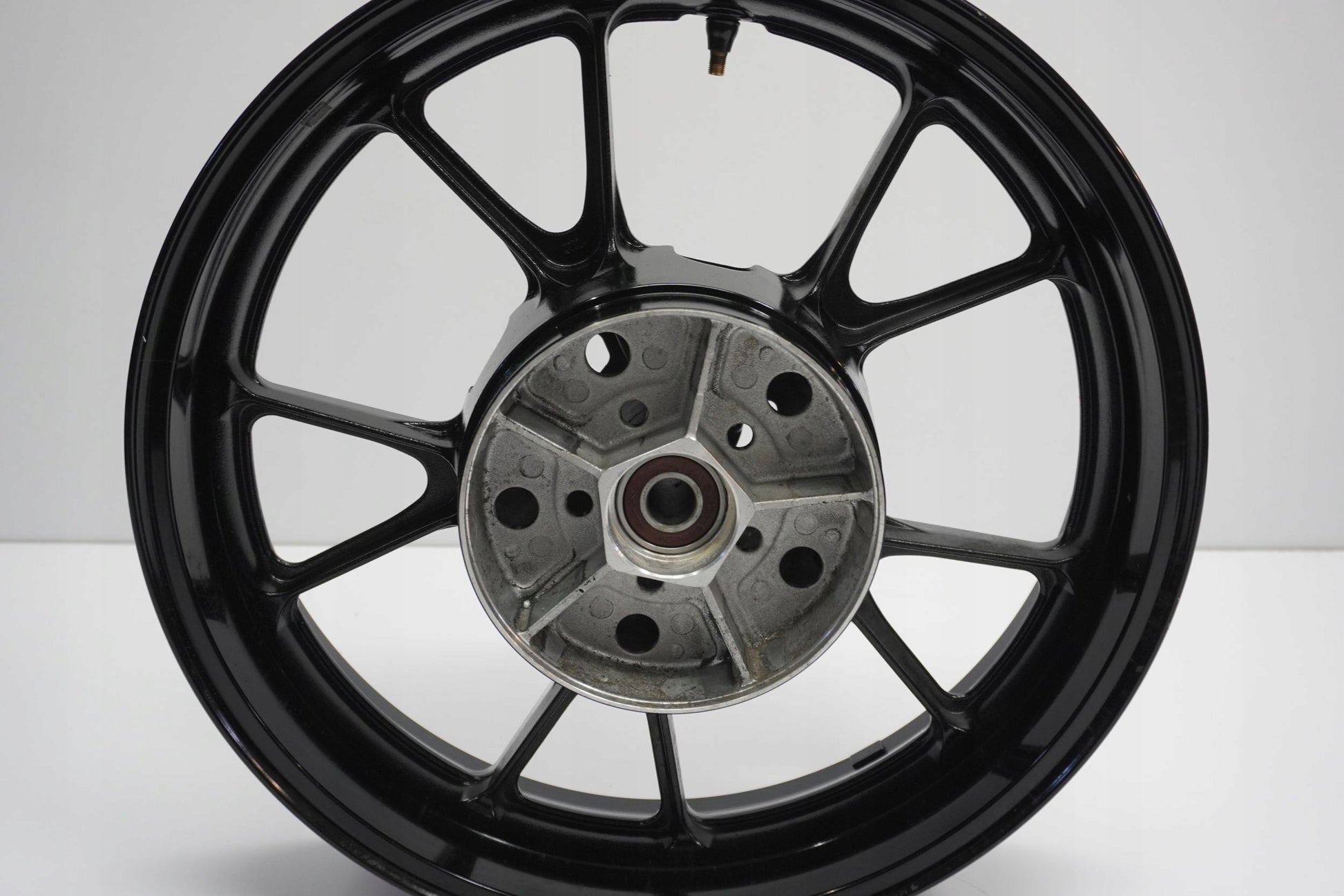 SUZUKI DL 650 V-STROM 19- Felge hinten Wheel Hinterrad 6