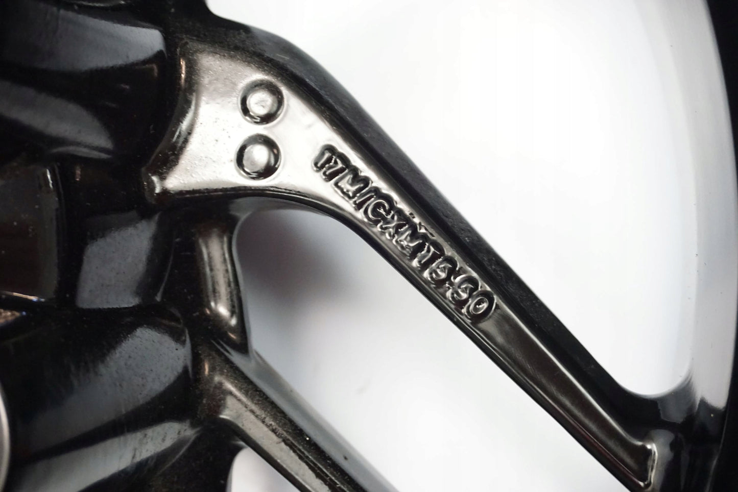 DUCATI MONSTER 797 17- Felge hinten Wheel Hinterrad 10