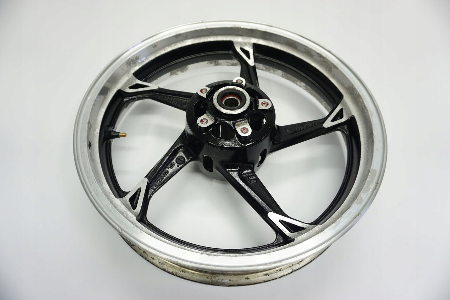 KAWASAKI Z1000 10-13 Felge vorne Wheel Vorderrad 2