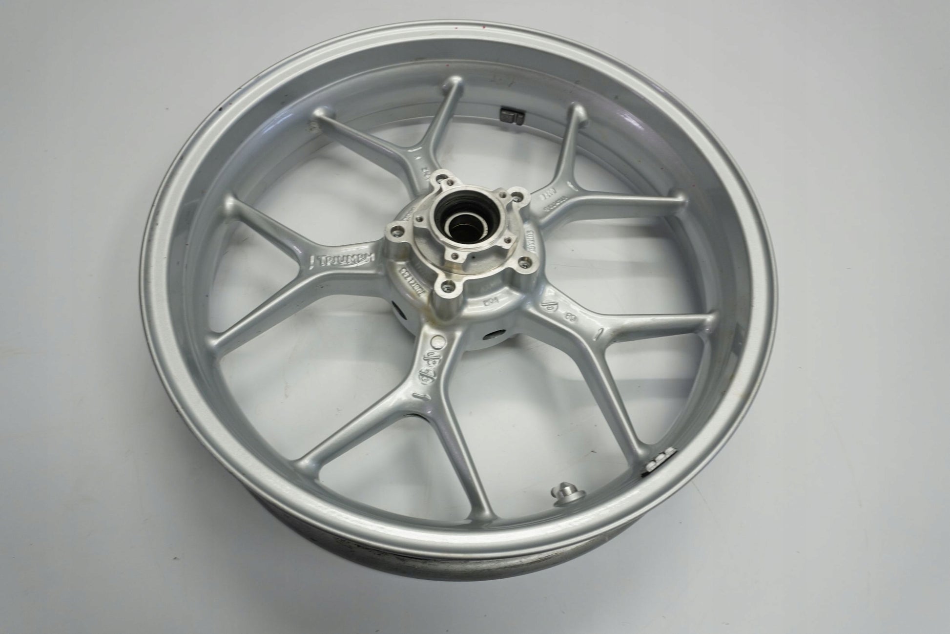 TRIUMPH TIGER 1050 06-12 Felge vorne Wheel Vorderrad 6