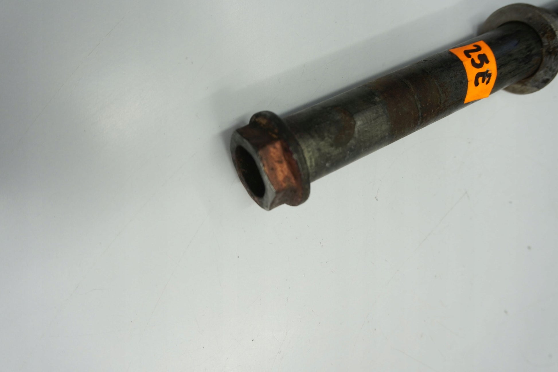 KAWASAKI ZX-10R 06-07 Vorderachse Achse vorne Radachse front axle 4