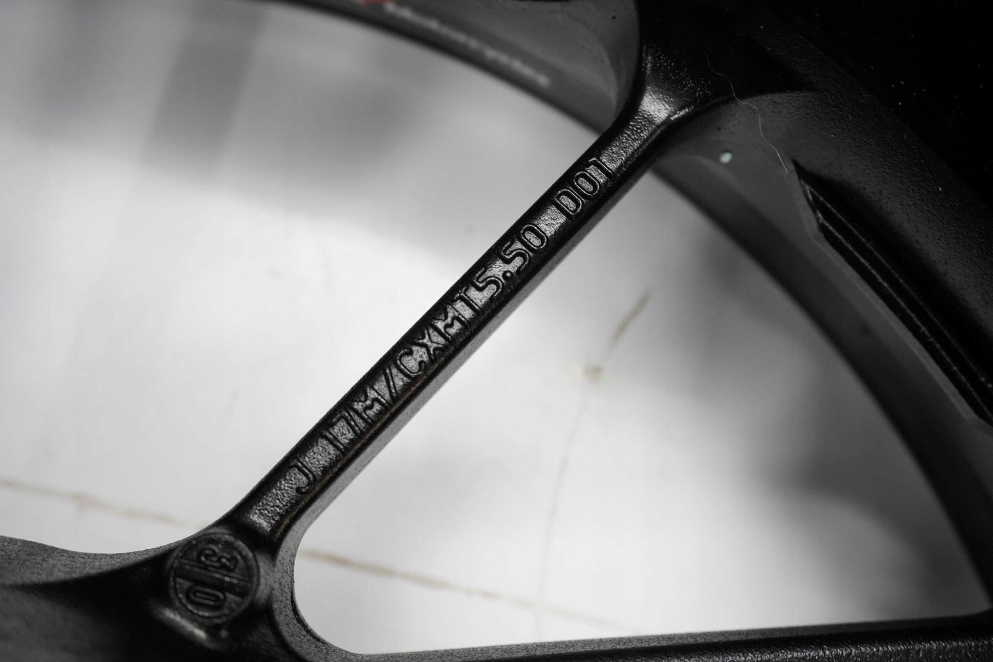 YAMAHA MT-09 13-16 Felge hinten Wheel Hinterrad 2