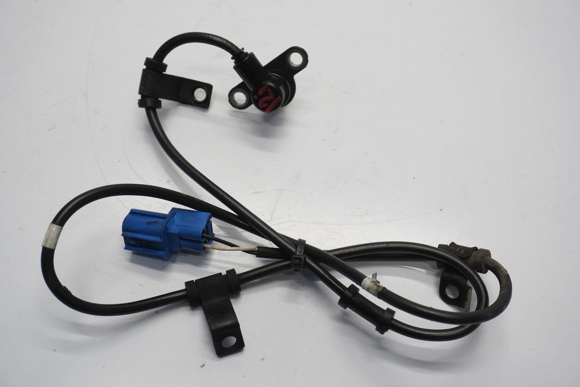 HONDA CBF 1000 SC58 06-09 ABS Sensor vorne 2