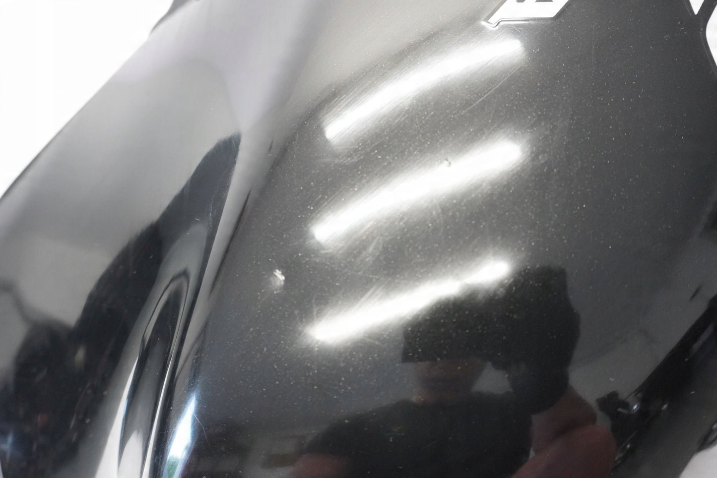 HONDA CBR 1100 XX 96-06 Kraftstofftank Benzintank Fuel Tank 8