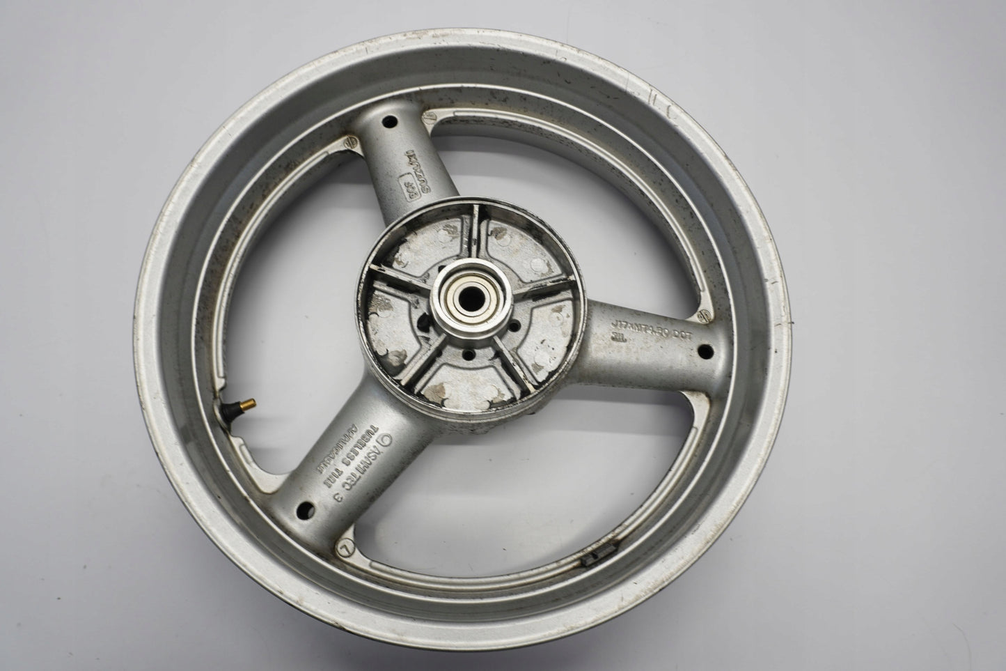 SUZUKI SV 650 S 99-02 Felge hinten Wheel Hinterrad 7