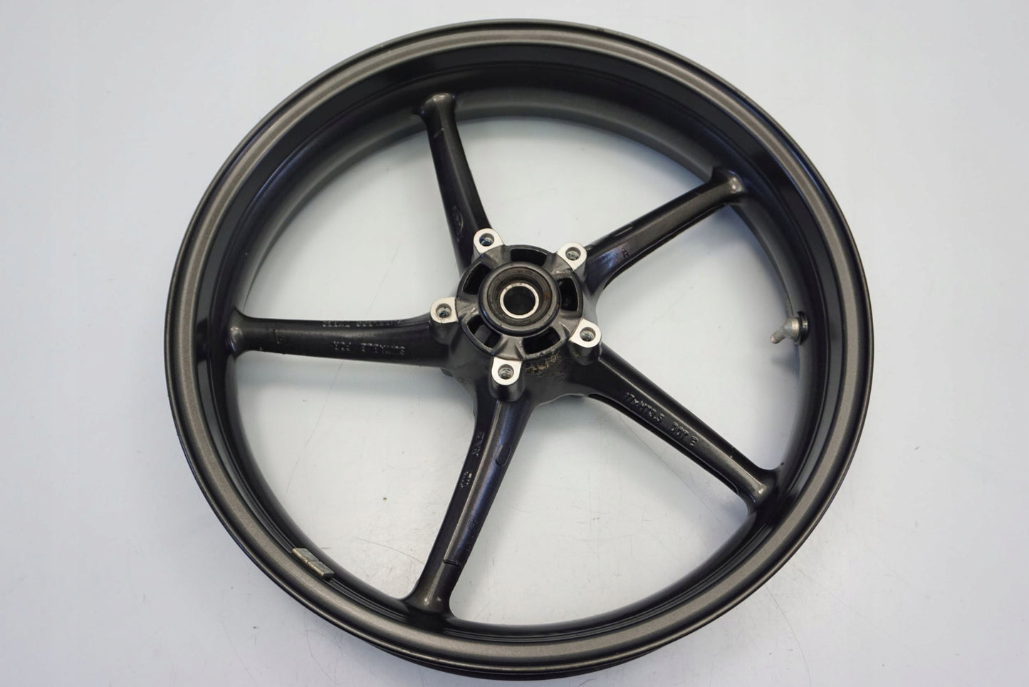 TRIUMPH STREET TRIPLE 675 07-12 Felge vorne Wheel Vorderrad