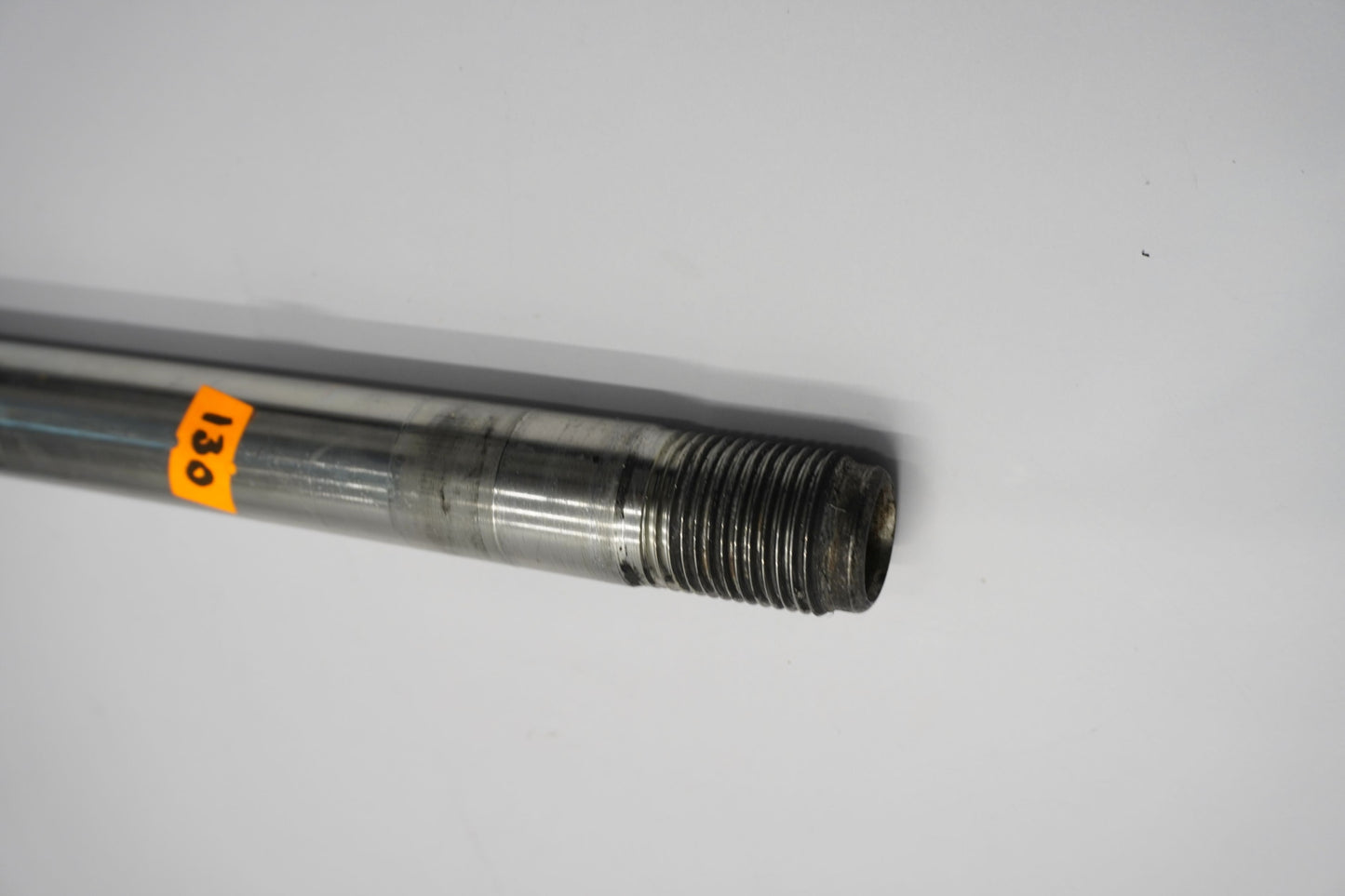 HARLEY DAVIDSON PAN AMERICA 1250 Vorderachse Achse vorne Radachse front axle 2