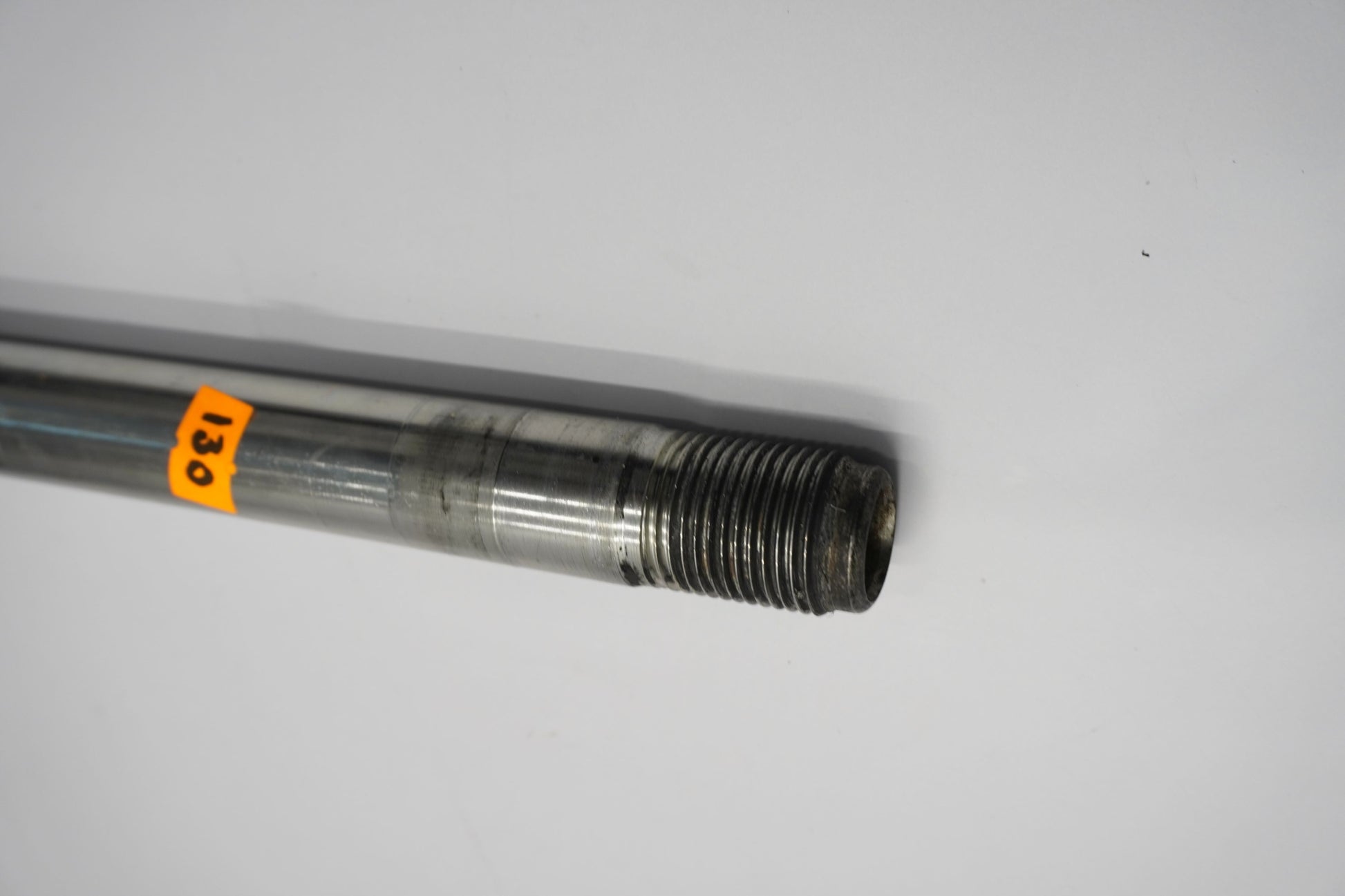 HARLEY DAVIDSON PAN AMERICA 1250 Vorderachse Achse vorne Radachse front axle 2