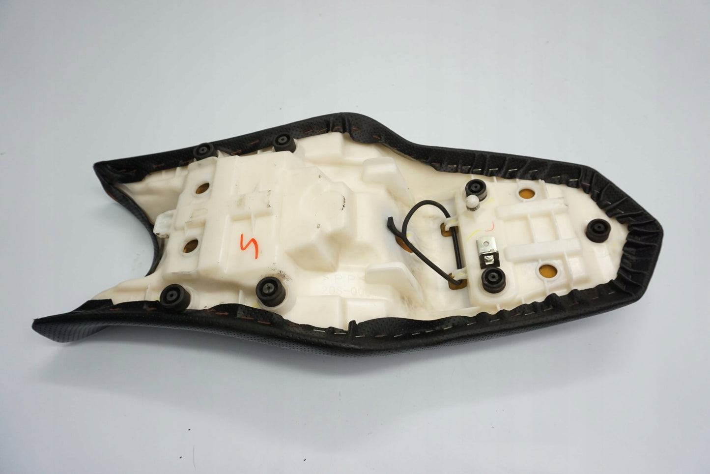 YAMAHA XJ6 N 09-16 Sitzbank Fahrer Sozius Sitz seat 6