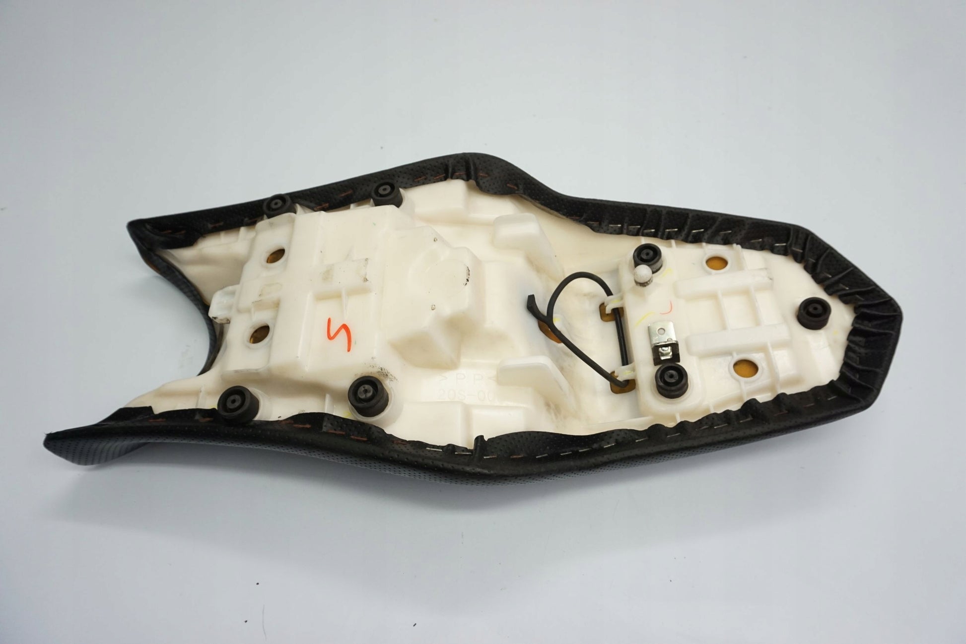 YAMAHA XJ6 N 09-16 Sitzbank Fahrer Sozius Sitz seat 6