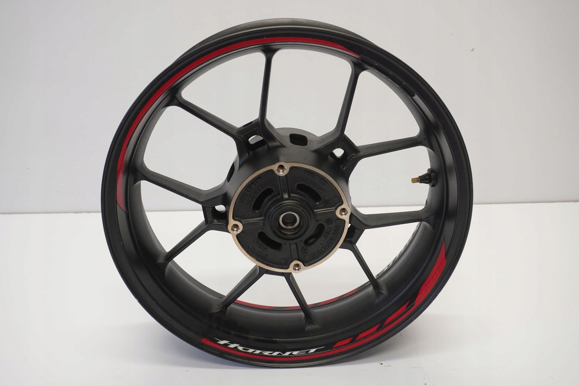 HONDA CB 750 HORNET 23- Felge hinten Wheel Hinterrad 14