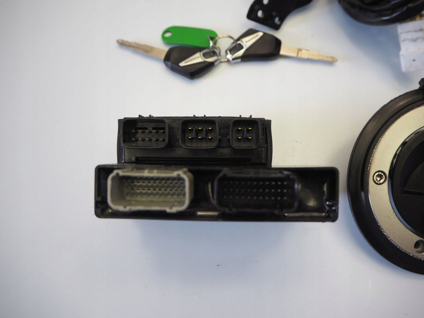 KAWASAKI Z1000 14-19 Schlosssatz Zündschloss Lock Set 12