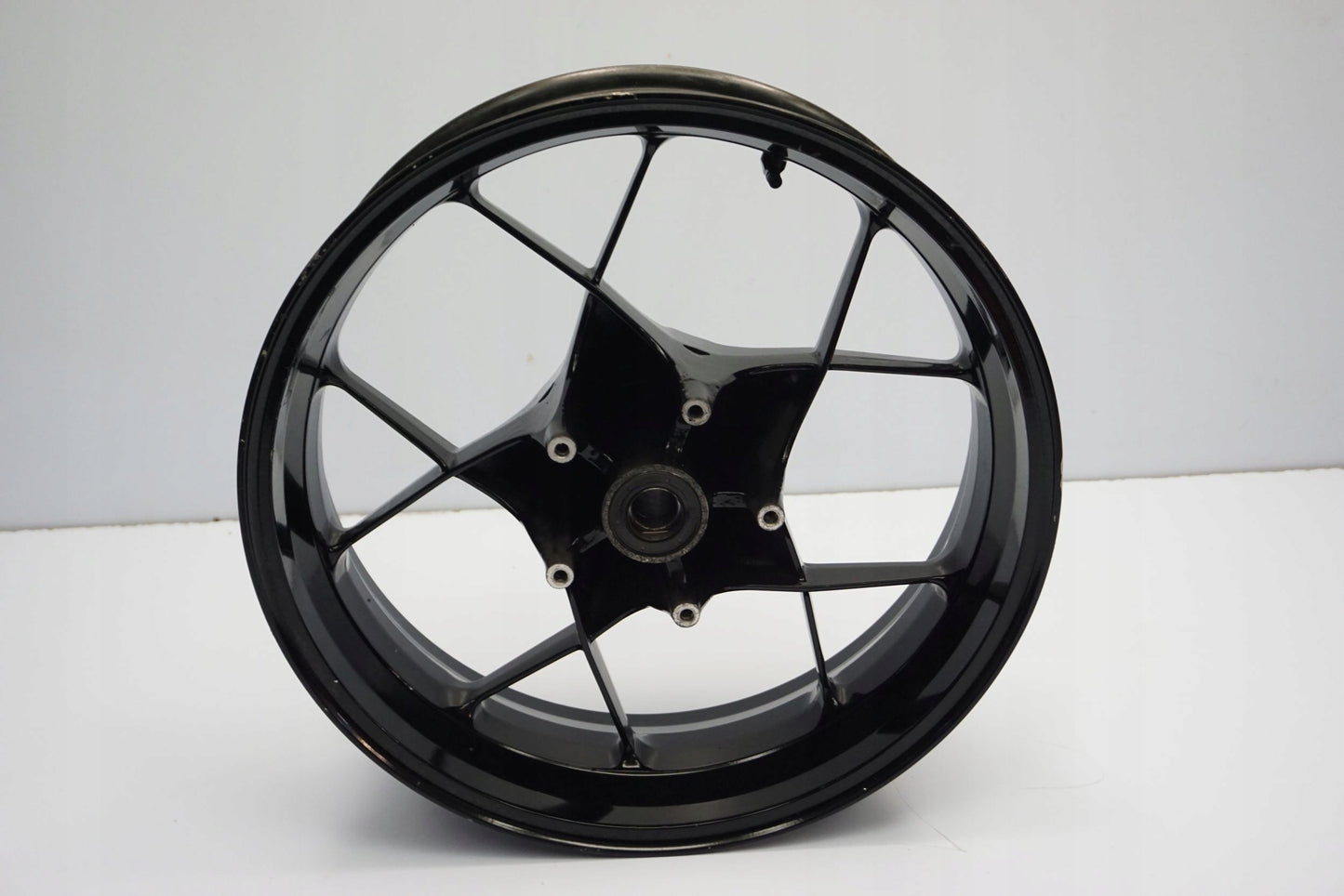 KTM 690 DUKE 12-15 Felge hinten Wheel Hinterrad 3