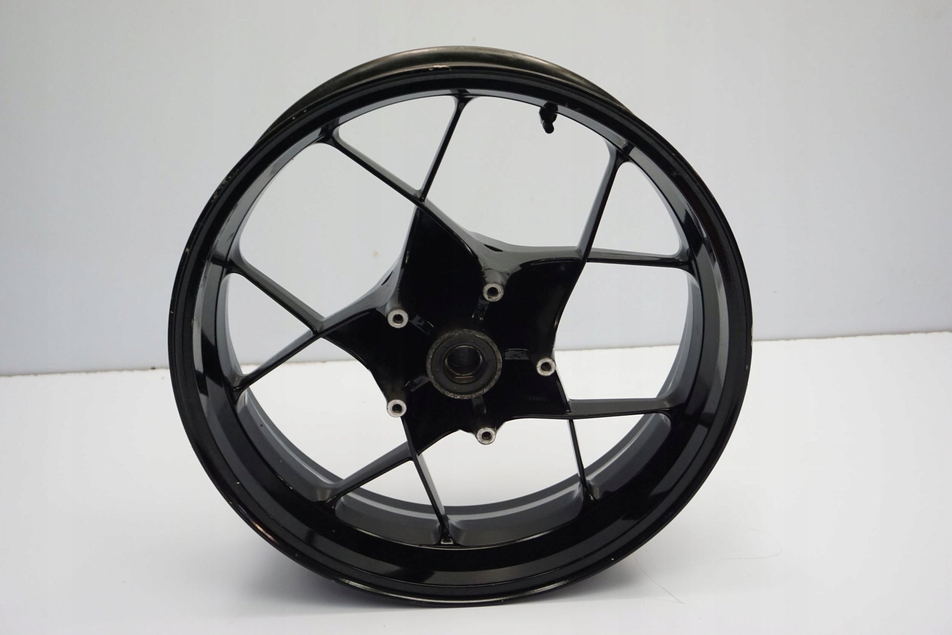 KTM 690 DUKE 12-15 Felge hinten Wheel Hinterrad 3
